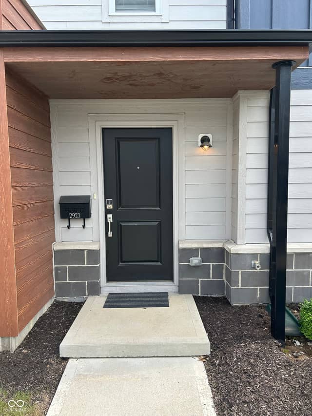 2923 W New York Street, Indianapolis, IN 46222, photo 3 of 34