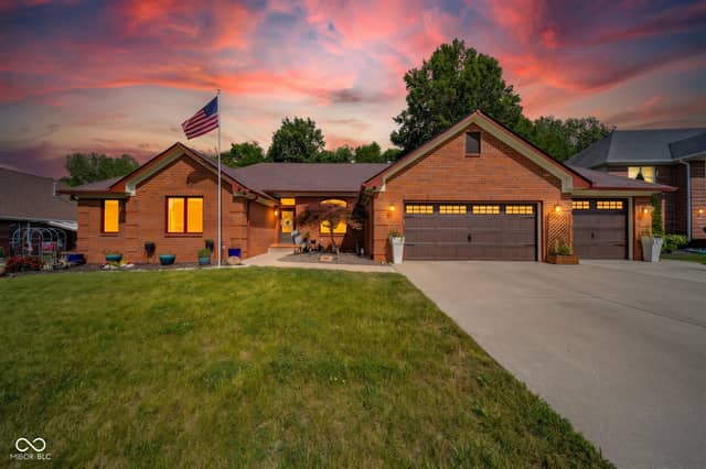 10 Stratford Way, Danville, IN 46122, photo 5 of 59