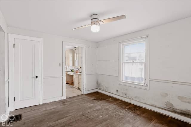 5864 Haverford Avenue, Indianapolis, IN 46220, photo 5 of 25
