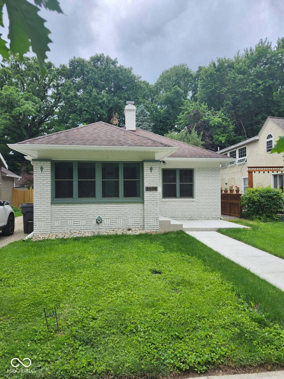 5608 CARROLLTON Avenue, Indianapolis