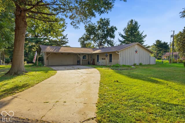 408 Greenacres Drive, Crawfordsville, IN 47933, photo 3 of 43