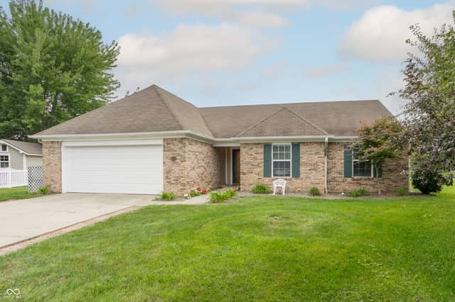 10236 Chamomile Court, Noblesville, IN 46060, photo 2 of 41