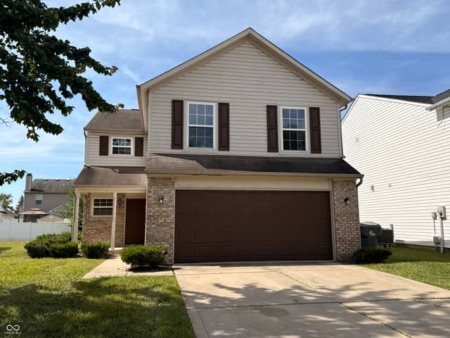 2344 Layton Park Drive, Indianapolis, IN 46239, photo 2 of 29