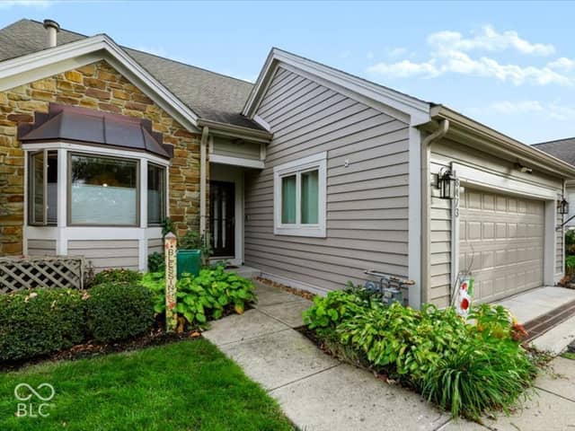 8473 Sand Point Way, Indianapolis, IN 46240, photo 2 of 41