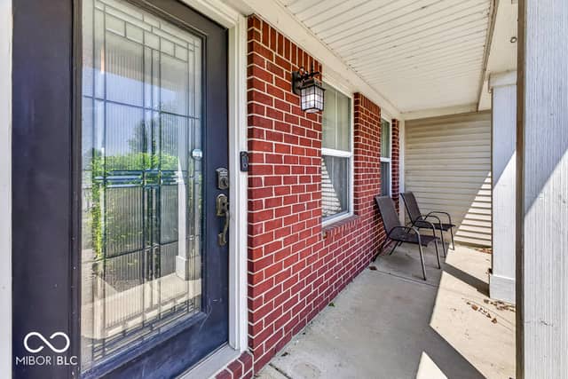 2570 Falcon Drive, Greenwood, IN 46143, photo 4 of 60