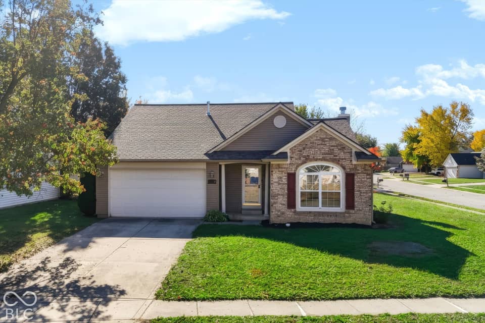10689 Ashview Drive, Fishers, IN 46038, photo 1 of 72