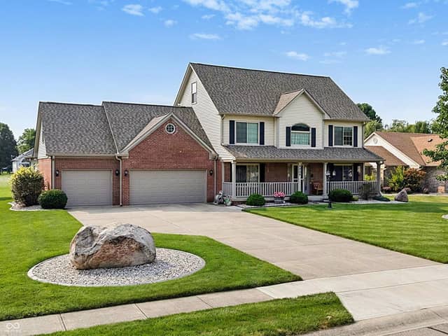 4009 S Loganberry Court, New Palestine, IN 46163, photo 2 of 68
