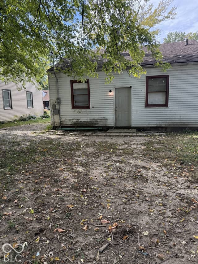 3351 N Grant Avenue, Indianapolis, IN 46218, photo 4 of 9