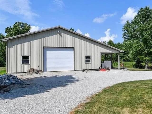 3136 E County Road 100 N, Danville, IN 46122, photo 3 of 49