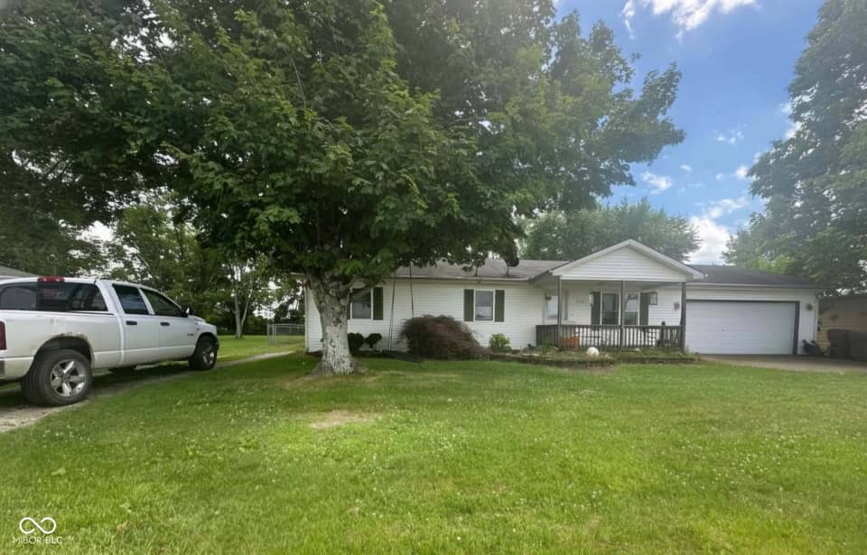 4332 E Plymouth Road, Scottsburg
