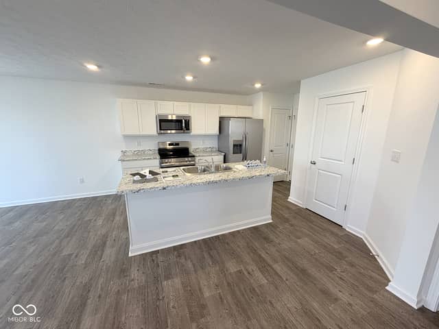 2953 Strauss Lane, Indianapolis, IN 46239, photo 3 of 12