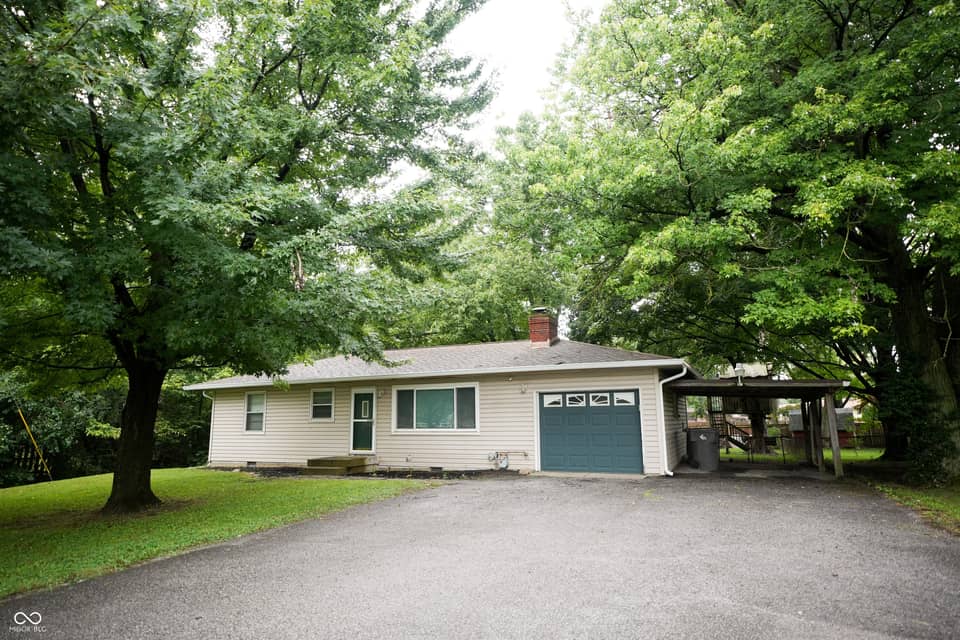 4646 S Keystone Avenue, Indianapolis, IN 46227, photo 1 of 34