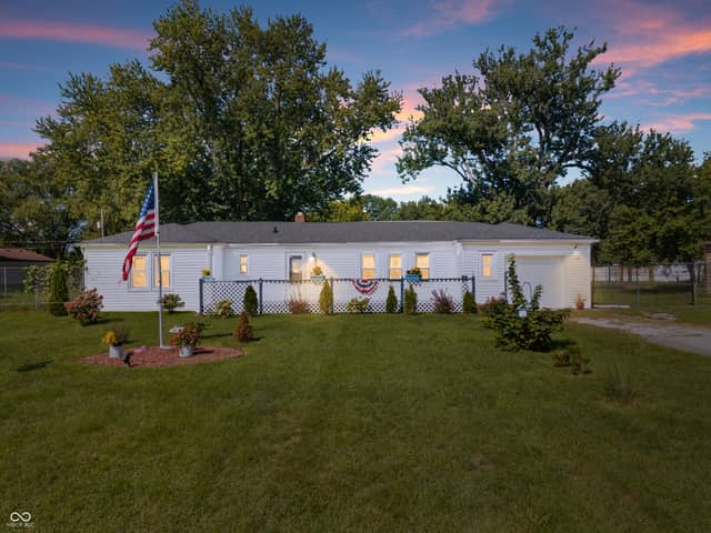 3230 Fisher Road, Indianapolis, IN 46239, photo 3 of 31
