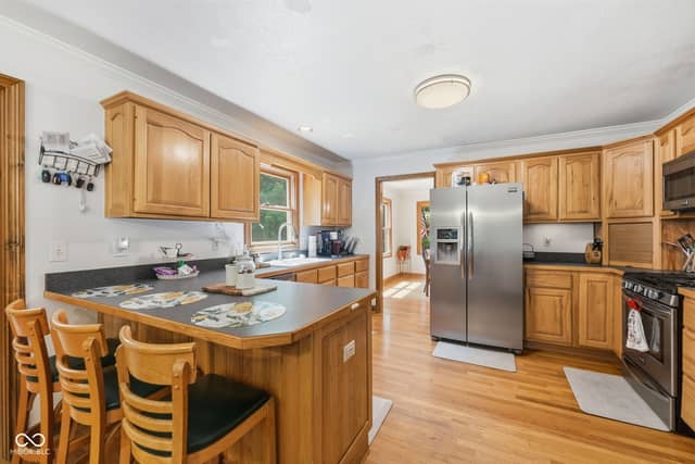 249 W Roszell Drive, Nineveh, IN 46164, photo 5 of 88