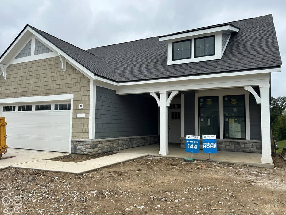 7051 Shenandoah Street, Zionsville, IN 46077, photo 1 of 19