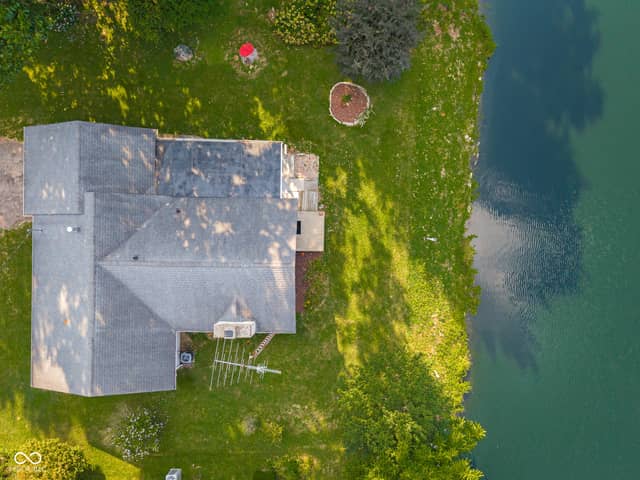 8614 W Dam Road, Columbus, IN 47201, photo 3 of 49