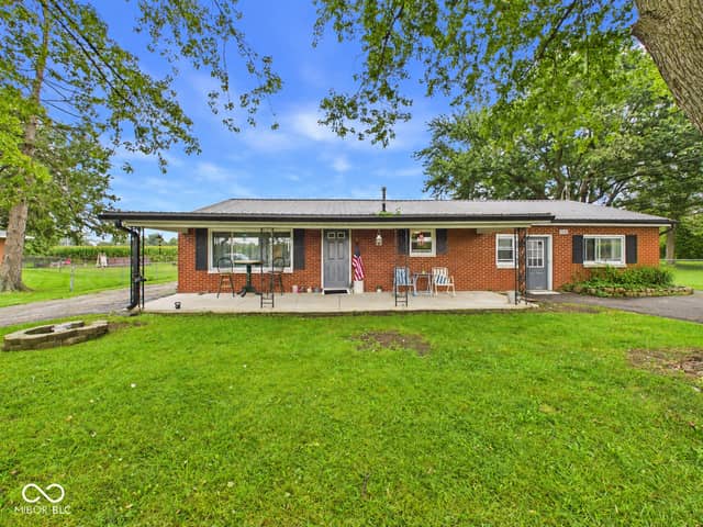 2868 E State Road 236, Anderson, IN 46017, photo 2 of 28