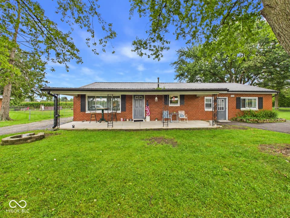 2868 E State Road 236, Anderson, IN 46017, photo 1 of 28
