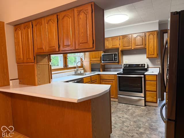 209 E High Street, Rockville, IN 47872, photo 3 of 29