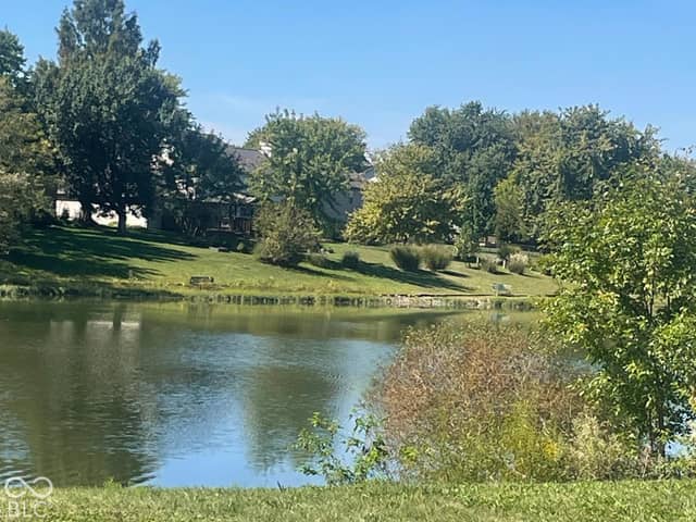 4548 Pepper Court, Indianapolis, IN 46237, photo 5 of 35