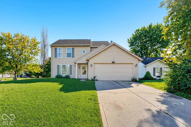 5949 Bowie Lane, Indianapolis, IN 46254, photo 2 of 26