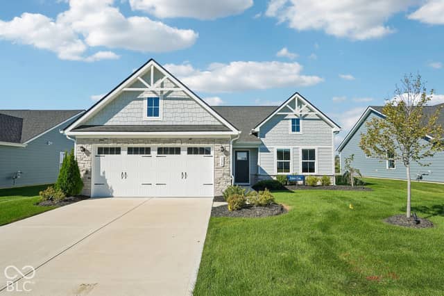 136 Eagles Trace, Whiteland, IN 46184, photo 2 of 41