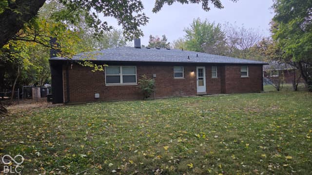 6816 Shadow Brook, Indianapolis, IN 46214, photo 5 of 14