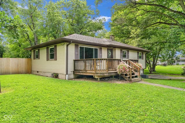 245 W Elm Street, Jamestown, IN 46147, photo 4 of 63