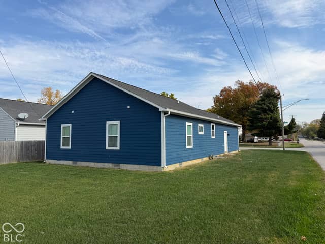 3250 S Tacoma Avenue, Indianapolis, IN 46237, photo 3 of 4