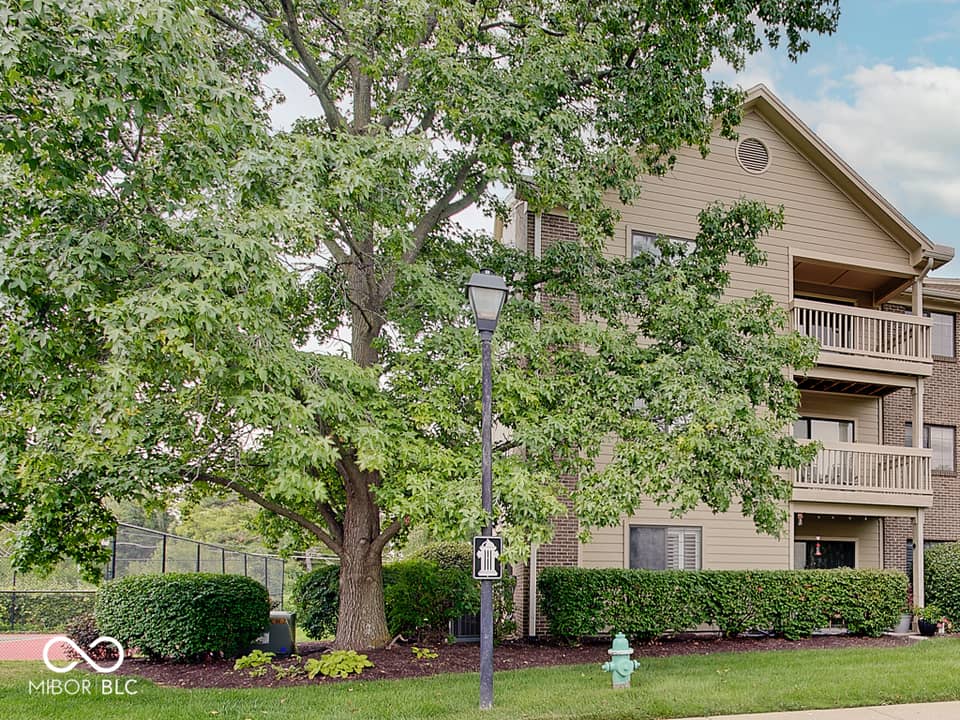 8720 Yardley Court #301, Indianapolis