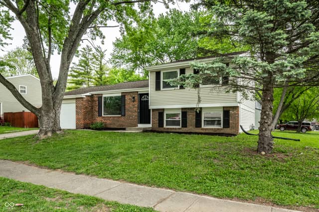 1501 Butternut Lane, Indianapolis, IN 46234, photo 3 of 24