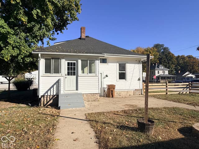 601 W Washington Street, Waynetown, IN 47990, photo 5 of 49