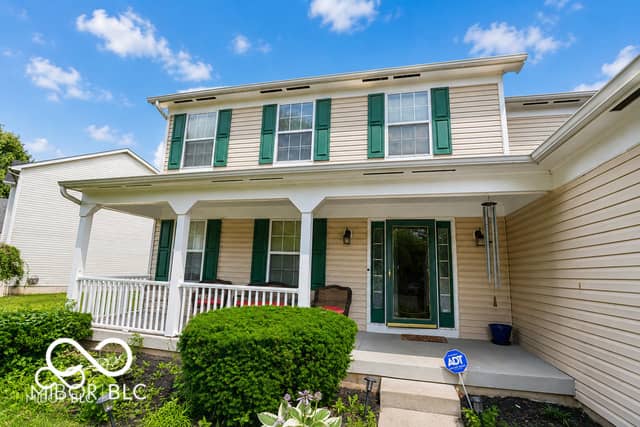 2224 Gradison Drive, Indianapolis, IN 46214, photo 2 of 28
