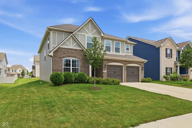 5693 Terracotta Trace, McCordsville, IN 46055, photo 4 of 54