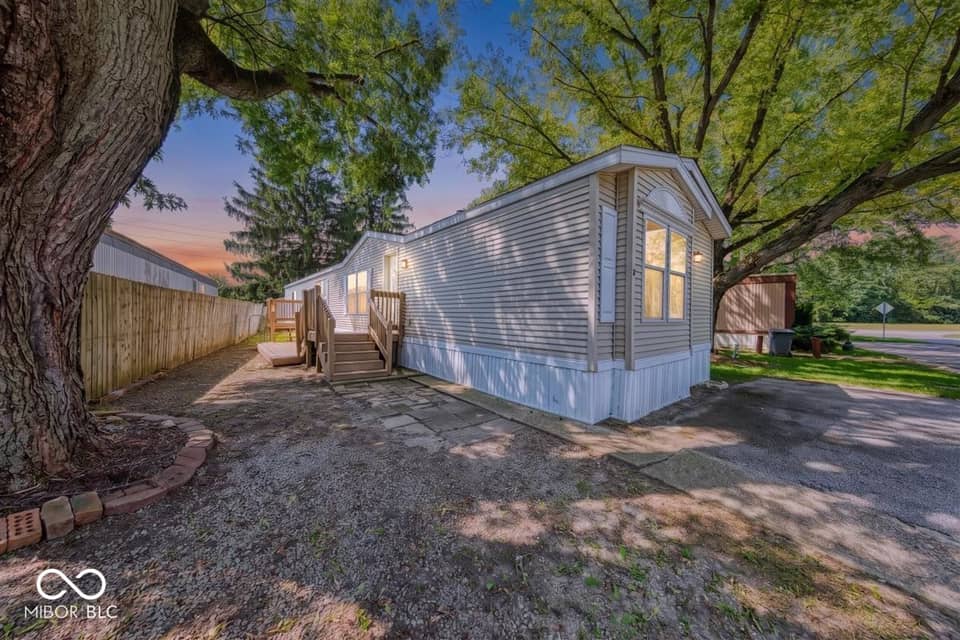 3 Morse Court, Cicero, IN 46034, photo 1 of 37