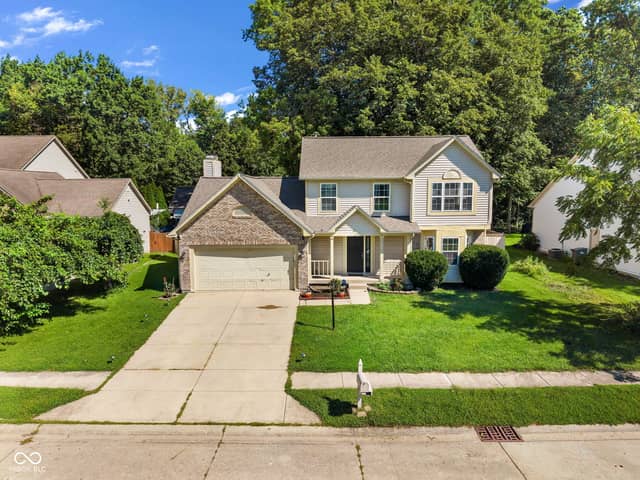 3728 Kinnett Lane, Indianapolis, IN 46228, photo 3 of 46