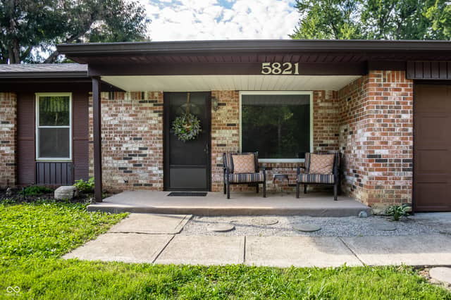 5821 Furnas Road, Indianapolis, IN 46221, photo 3 of 28