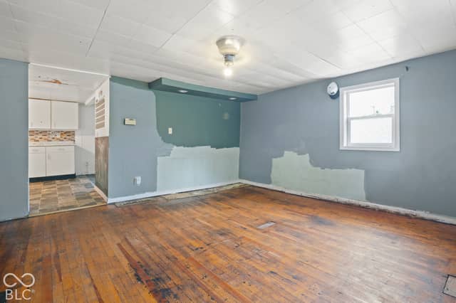 290 N Mulberry Street, Martinsville, IN 46151, photo 5 of 14