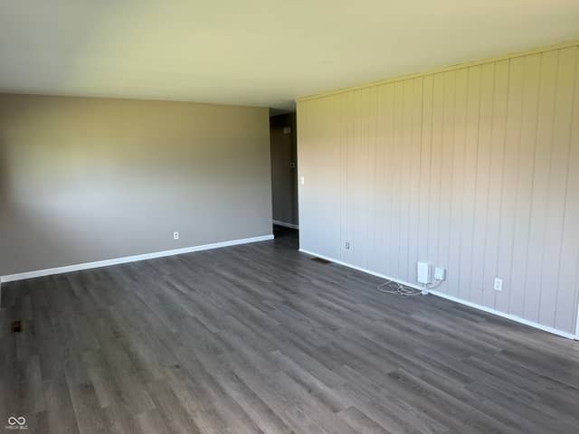 2585 Union Street, Columbus, IN 47201, photo 4 of 28