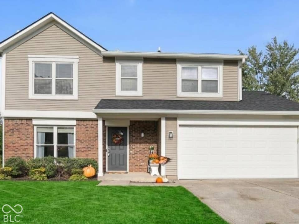 8465 Summertree Lane, Indianapolis, IN 46256, photo 1 of 23
