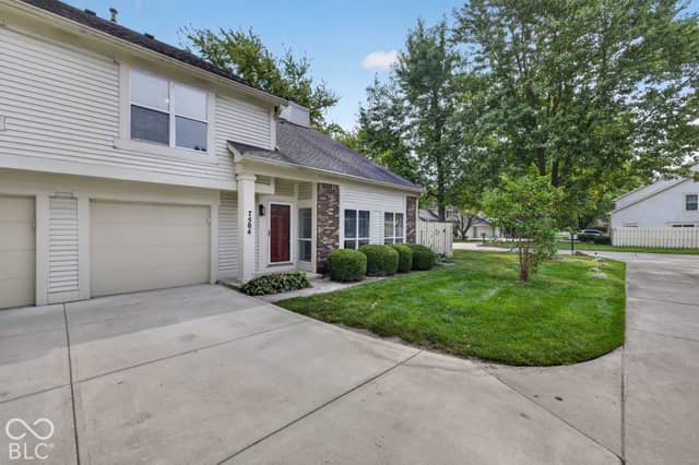 7504 Castleton Farms North Drive, Indianapolis, IN 46256, photo 5 of 46