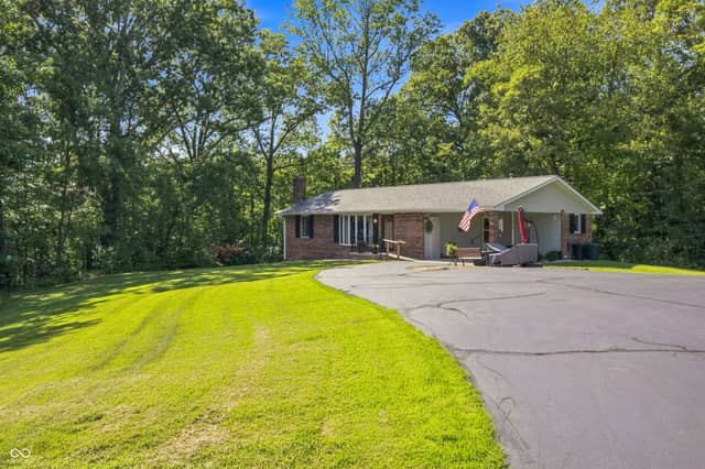 1170 W Base Road, North Vernon, IN 47265, photo 3 of 48
