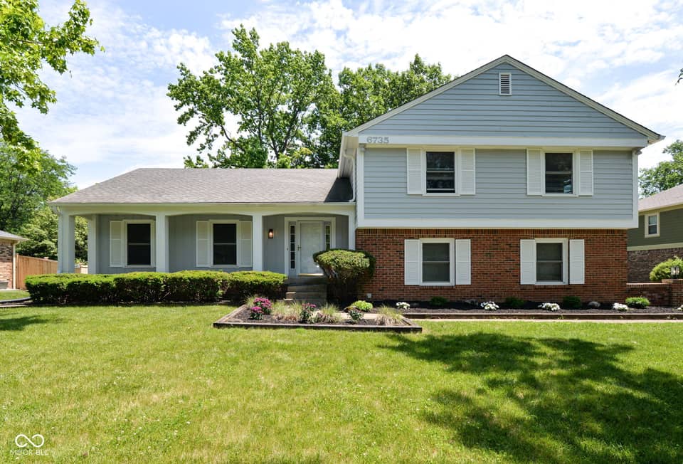 6735 Highburry Court, Indianapolis