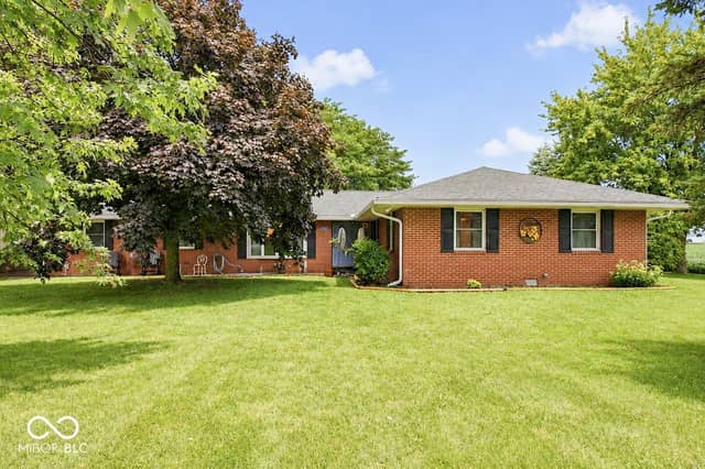3490 S 50 E, Lebanon, IN 46052, photo 2 of 57