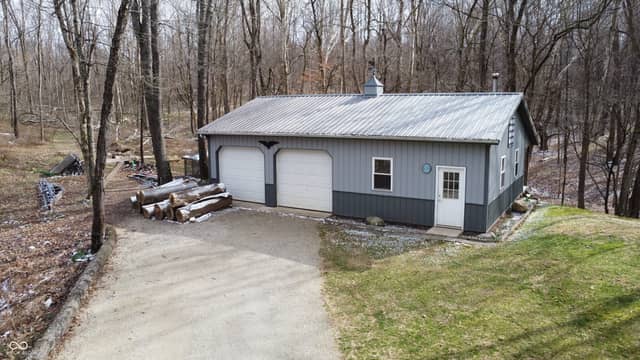 111 W Everton Road, Connersville, IN 47331, photo 4 of 44