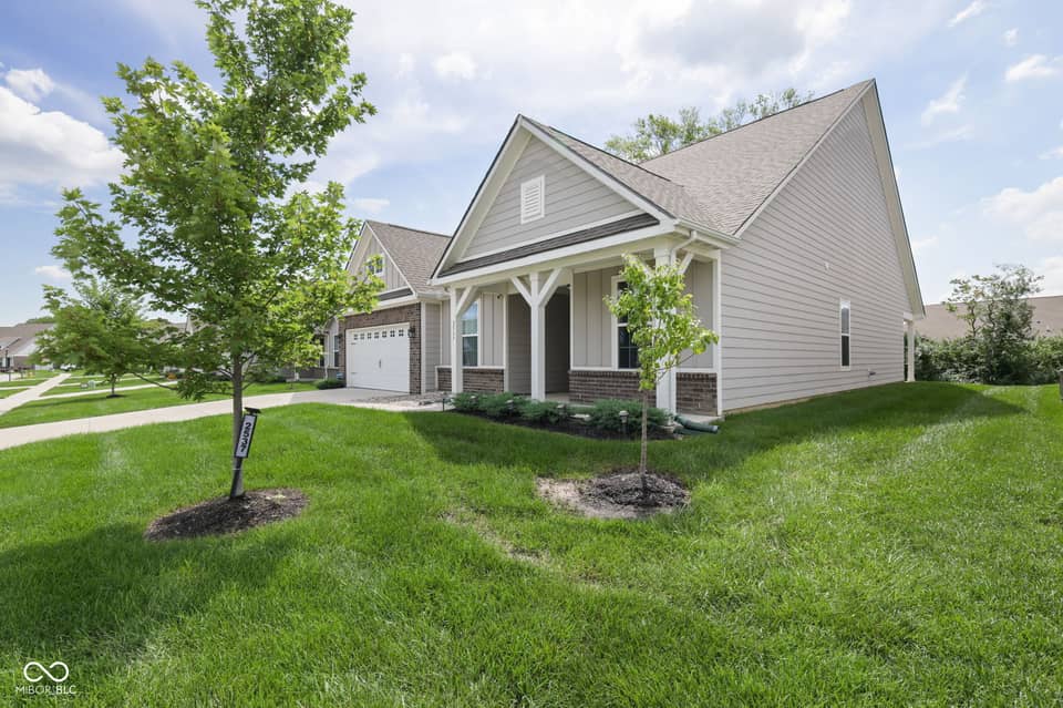 2537 Riviera Place, Greenwood, IN 46143, photo 1 of 39