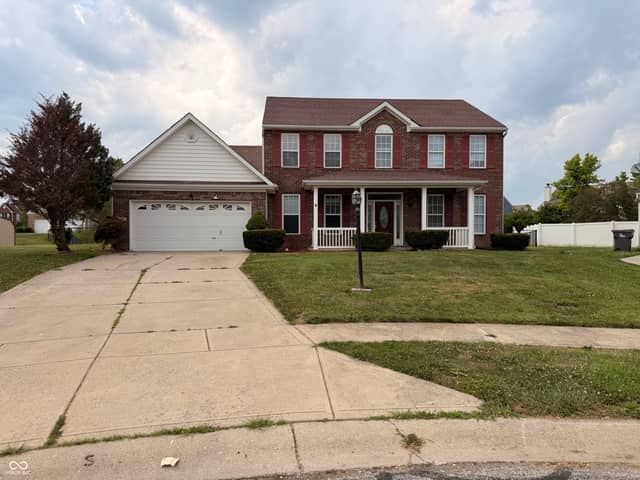 536 Ironridge Court, Indianapolis, IN 46239, photo 2 of 35
