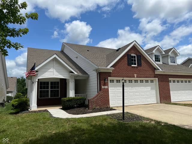 12140 Black Hills Drive, Fishers, IN 46038, photo 2 of 32