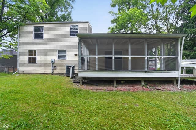10335 Sheffield Court, Indianapolis, IN 46229, photo 3 of 20