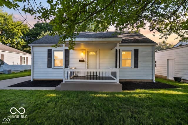 320 E 34th Street, Anderson, IN 46013, photo 2 of 17